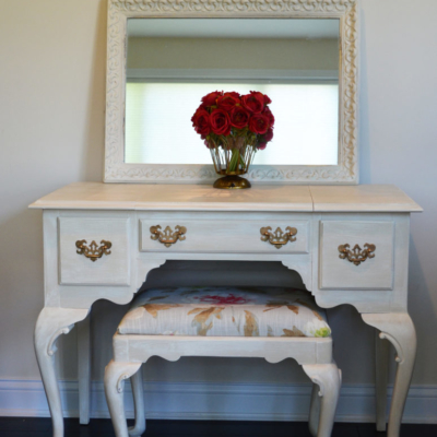 Ethan Allen Vanity