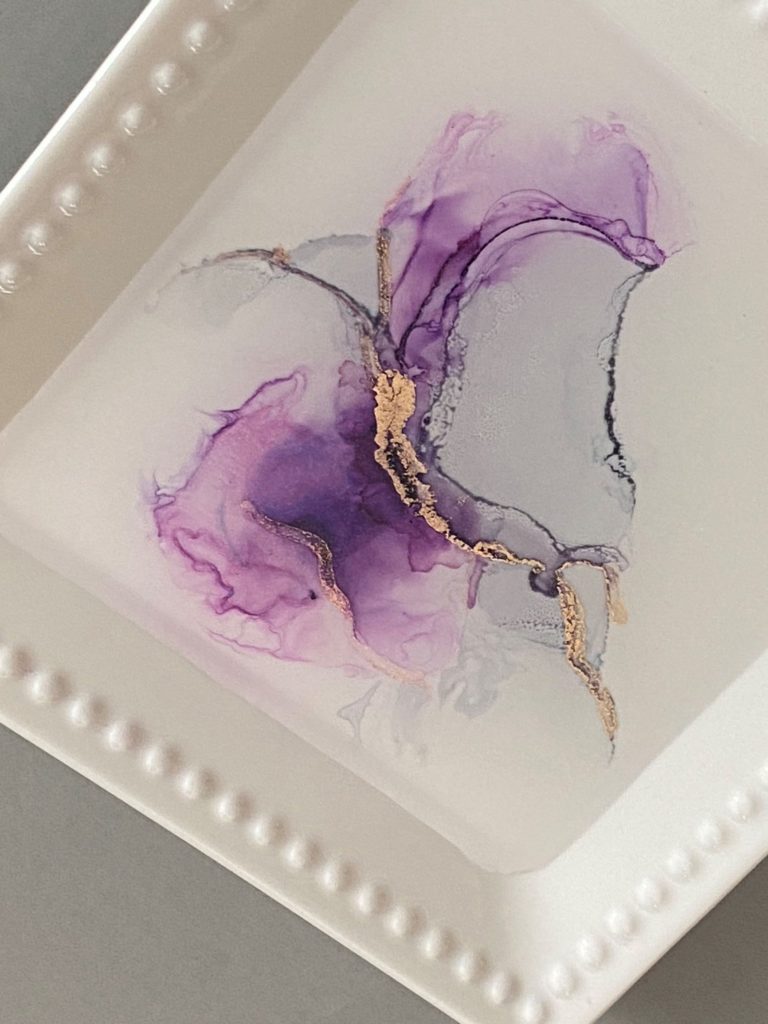 Create Beautiful Mini Pieces of Art with Alcohol Ink on Ceramic Dishes